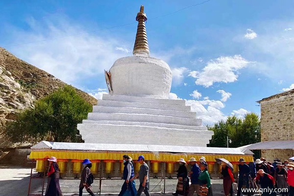 西藏旅游费用大约多少