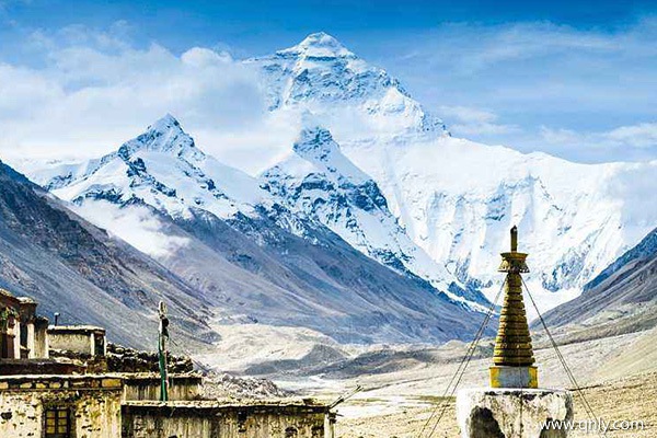 冬天去珠峰大本营合适吗