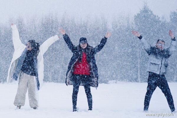 第一次去西藏，拉萨应该玩几天