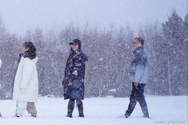 第一次去西藏，拉萨应该玩几天