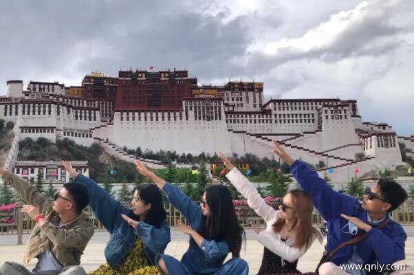 去西藏旅游跟团价格大概多少？