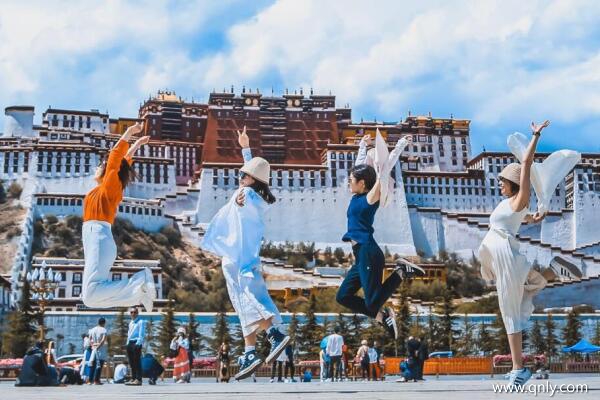 现在可以去拉萨旅游吗？