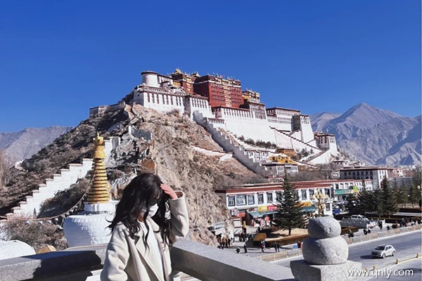 两个人去西藏玩一周要多少钱