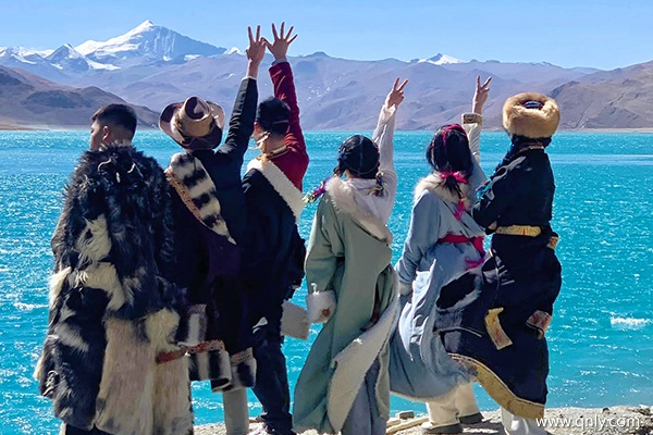 西藏跟团游花费