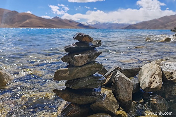 洛阳到西藏玩一个礼拜多少钱