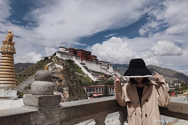 ?？诘轿鞑赝?天旅游费用多少